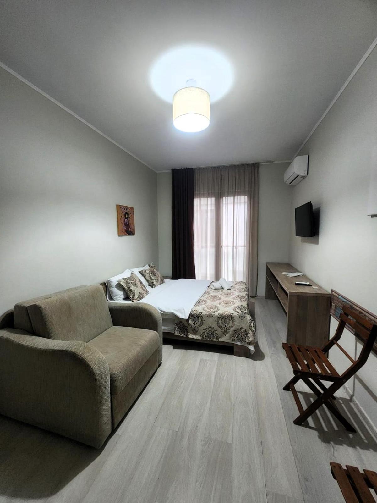 Apartments On Vaja Pshavela Batumi Exteriér fotografie